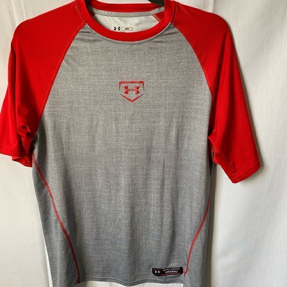 Under Armour HeatGear Fitted Baseball Compression Shirt Small
